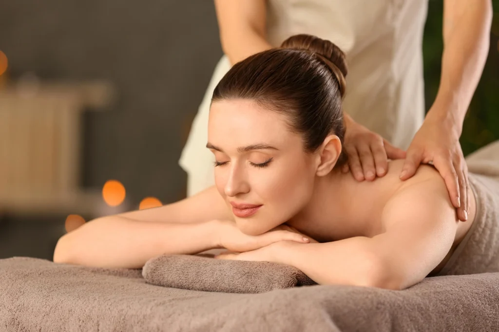 Quick Recovery With Massage At Hotel After Long Journeys - Zigy Spa Dubai